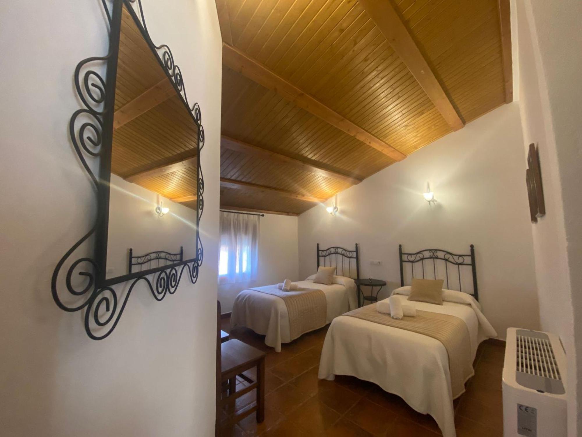Casa Rural Del Pantano 4 Estrellas Buenache de Alarcon Buitenkant foto