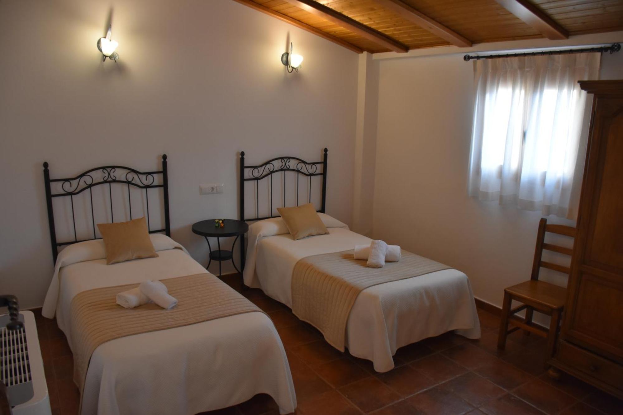 Casa Rural Del Pantano 4 Estrellas Buenache de Alarcon Buitenkant foto